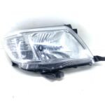 FAROL TOYOTA HILUX, 12/15, DIREITO.