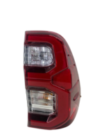 LANTERNA TRASEIRA TOYOTA HILUX 2021/, LADO DIREITO, COM LED, COM CHICOTE