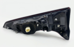LANTERNA TRASEIRA TOYOTA SW4 2021/, LE TAMPA, COM LED, ORIGINAL. - Imagem 2
